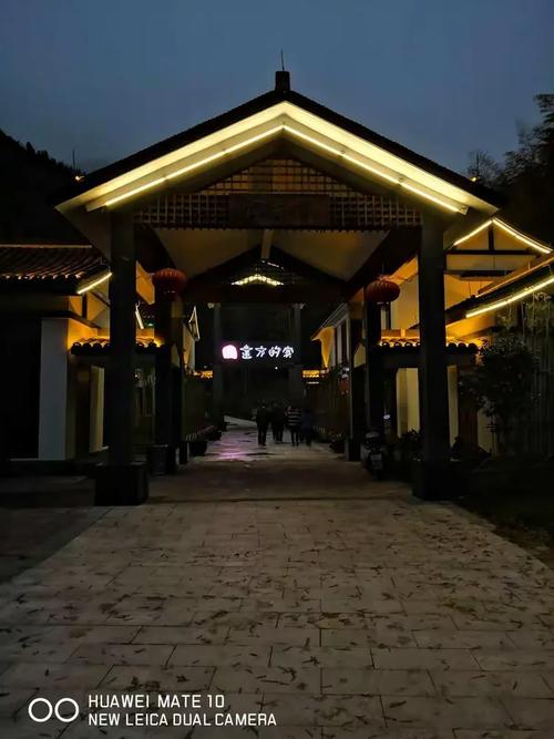 我们成为同事,快乐让我们合影永作留念搞笑的万哥